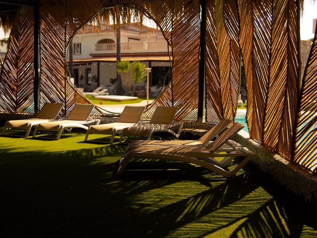 Tu&Me Resort - Adults Only Gandie Extérieur photo